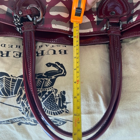 Authentic Burberry bag - Picture 14 of 16